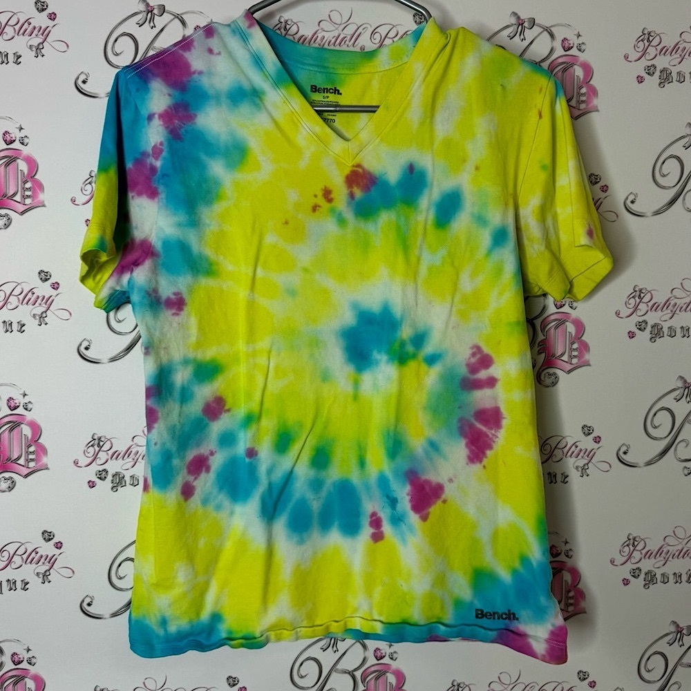 Bench Colorful Tie-Dye V-Neck Tee swirl yellow blue purple pink white comfy